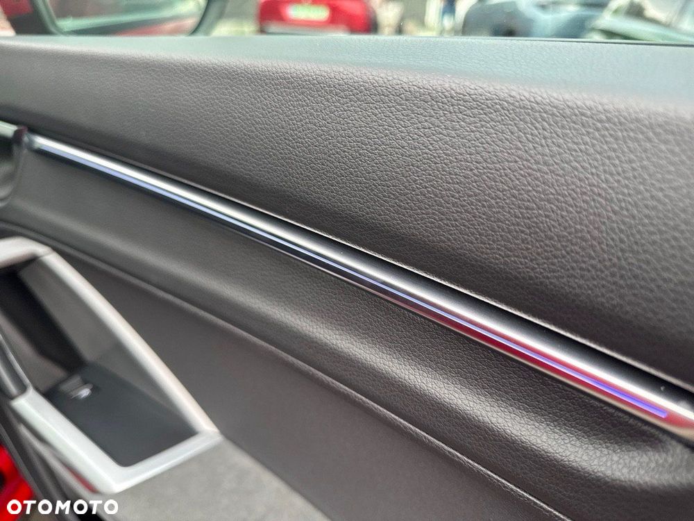 Audi Q3 40 TFSI Quattro S-Line S tronic - 23