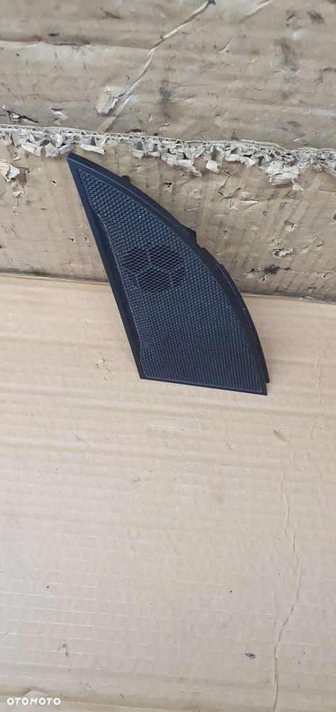 Głośnik wysokotonowy osłona konsoli prawy przód Opel Zafira C 13240946 - 2