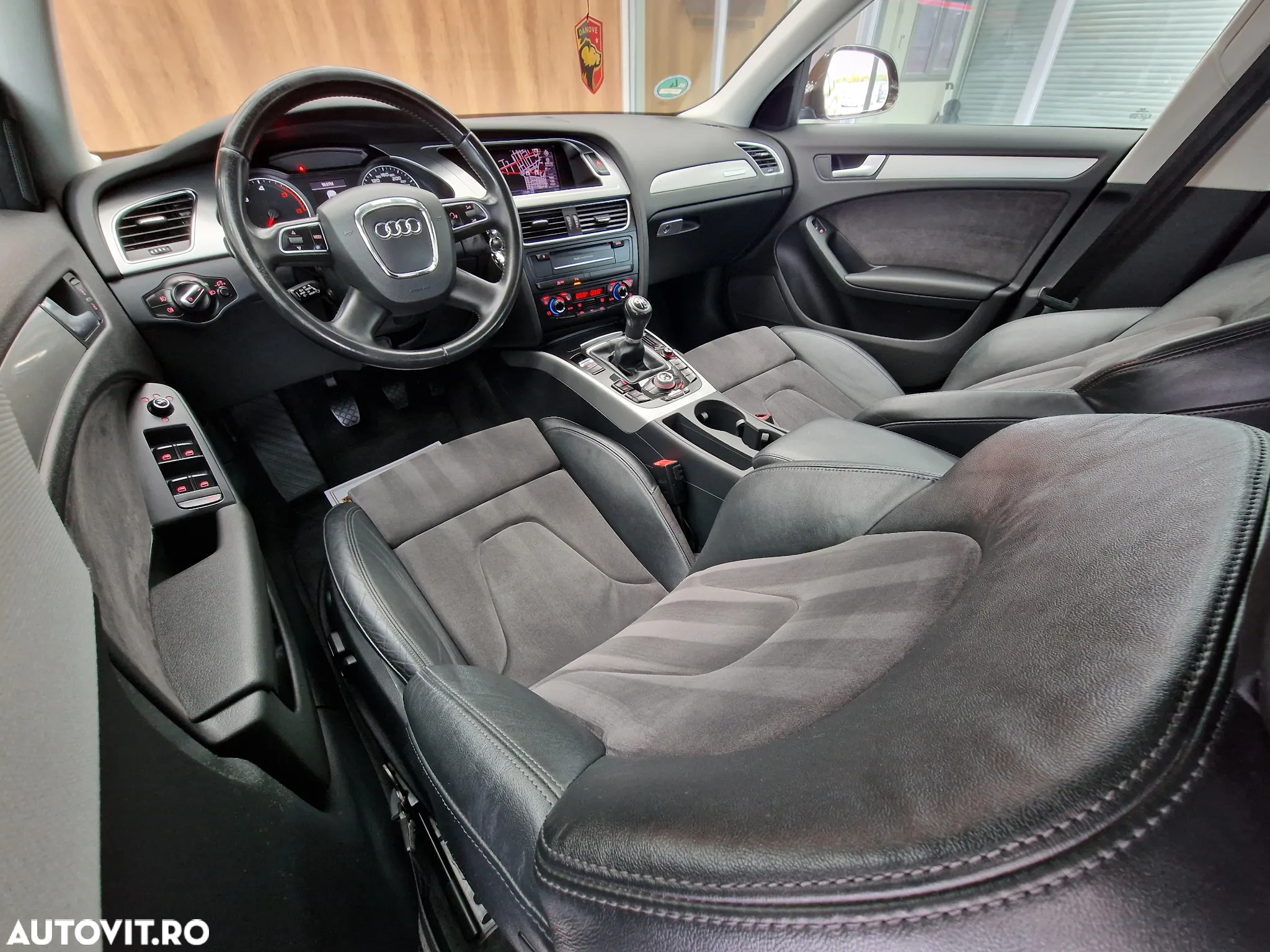 Audi A4 Allroad 2.0 TDI Quattro - 16