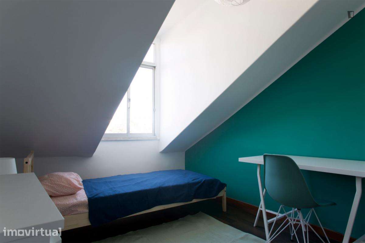 Quarto - localizado em Alcântara Lisbon - Grande imagem: 2/11