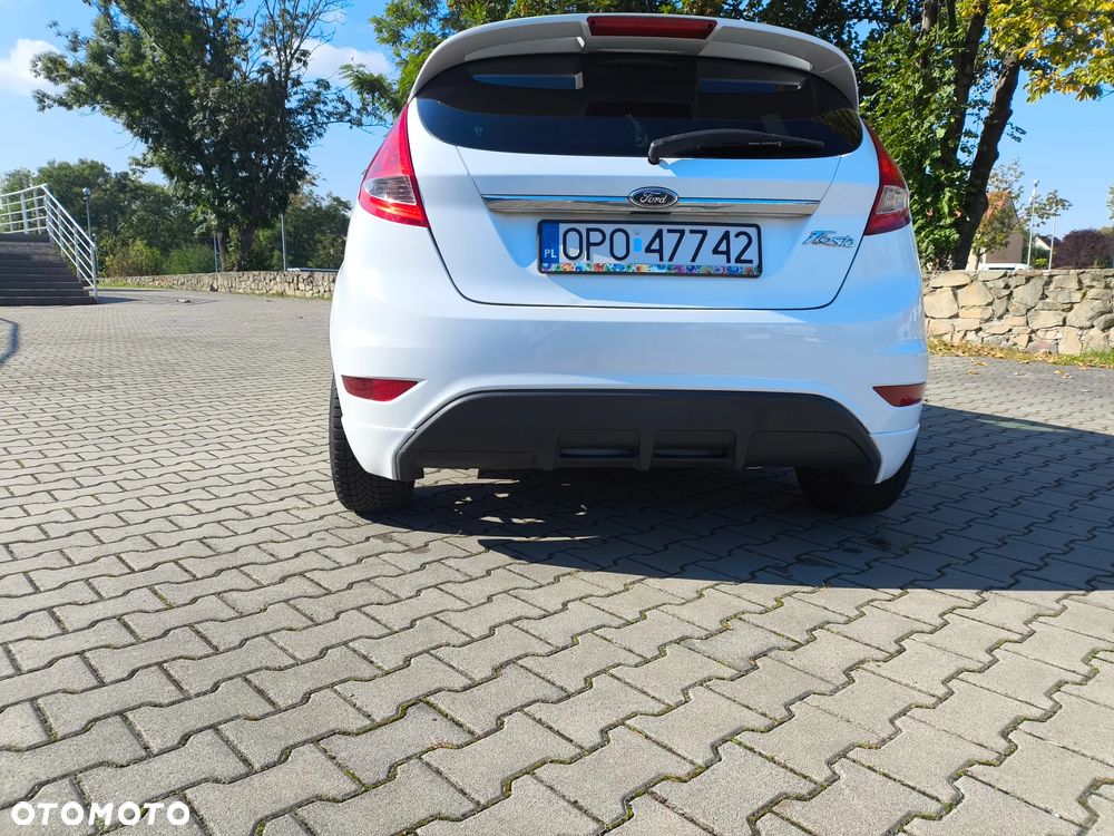 Ford Fiesta 1.4 Titanium X - 12
