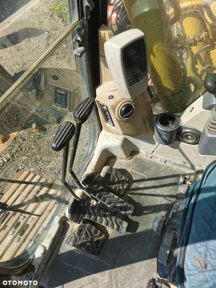 Caterpillar 318C - 7