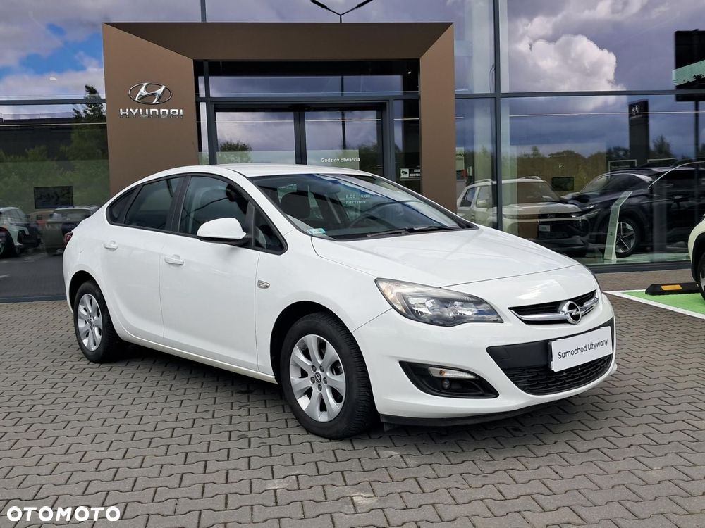Opel Astra - 4