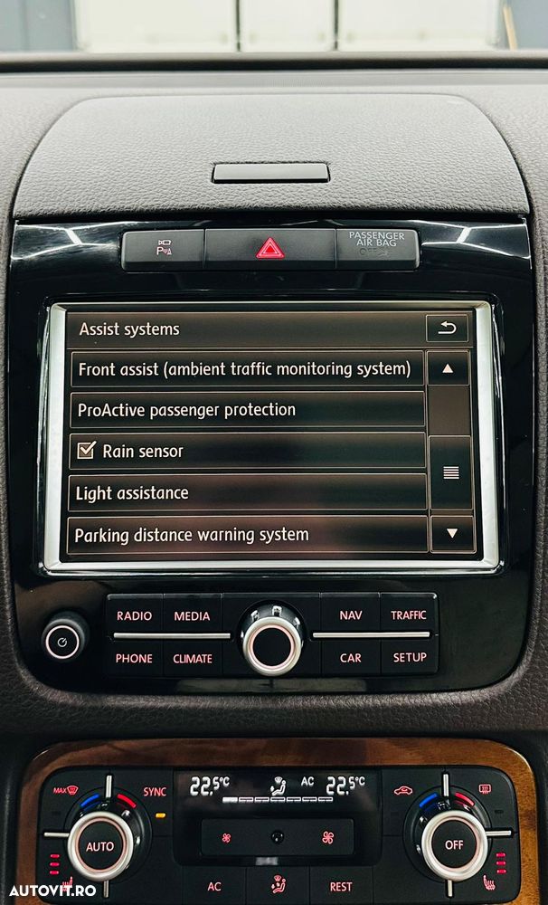 Volkswagen Touareg 3.0 V6 TDI Blue Motion DPF Automatik Exclusive - 26