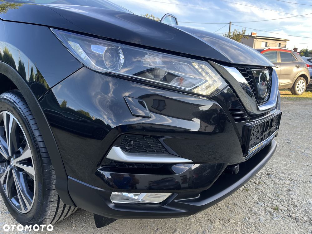 Nissan Qashqai 1.6 DIG-T N-Connecta - 30