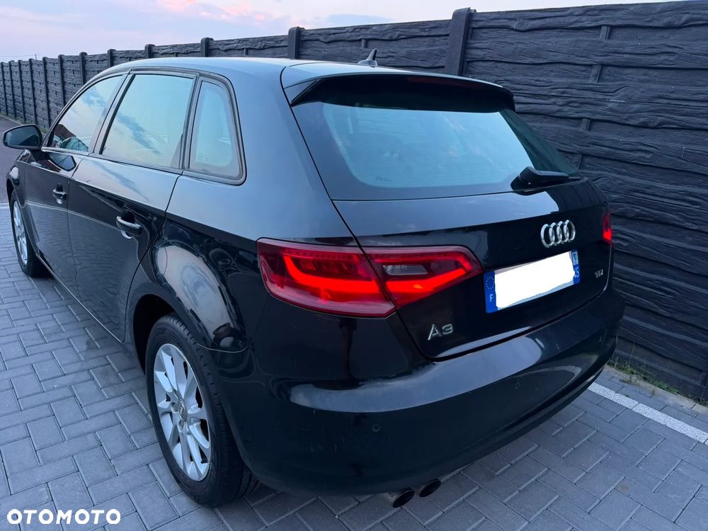 Audi A3 Sportback 2.0 TDI S tronic - 22