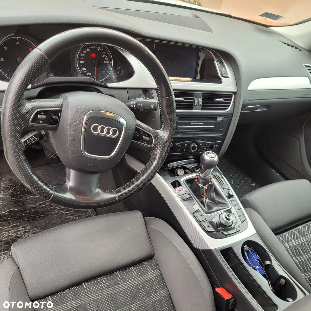 Audi A4 Limousine 2.0 TDI - 16