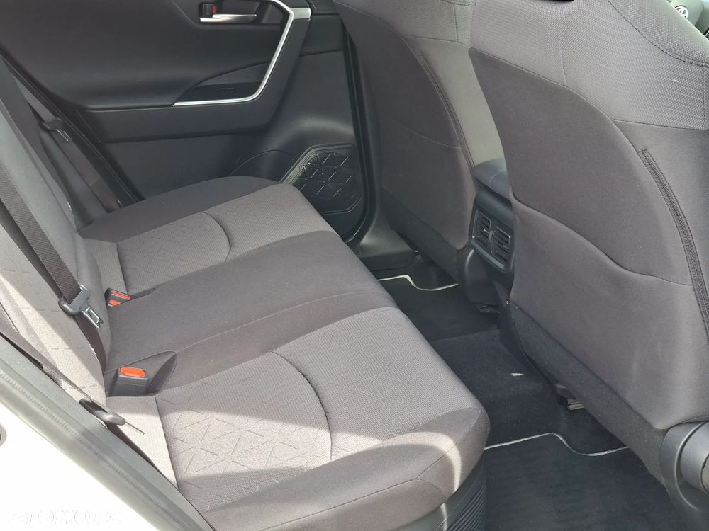 Toyota RAV4 - 17