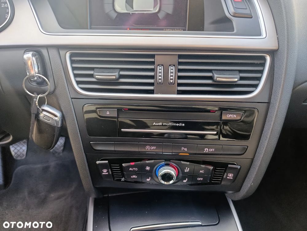 Audi A4 Avant 2.0 TDI DPF Ambiente - 22