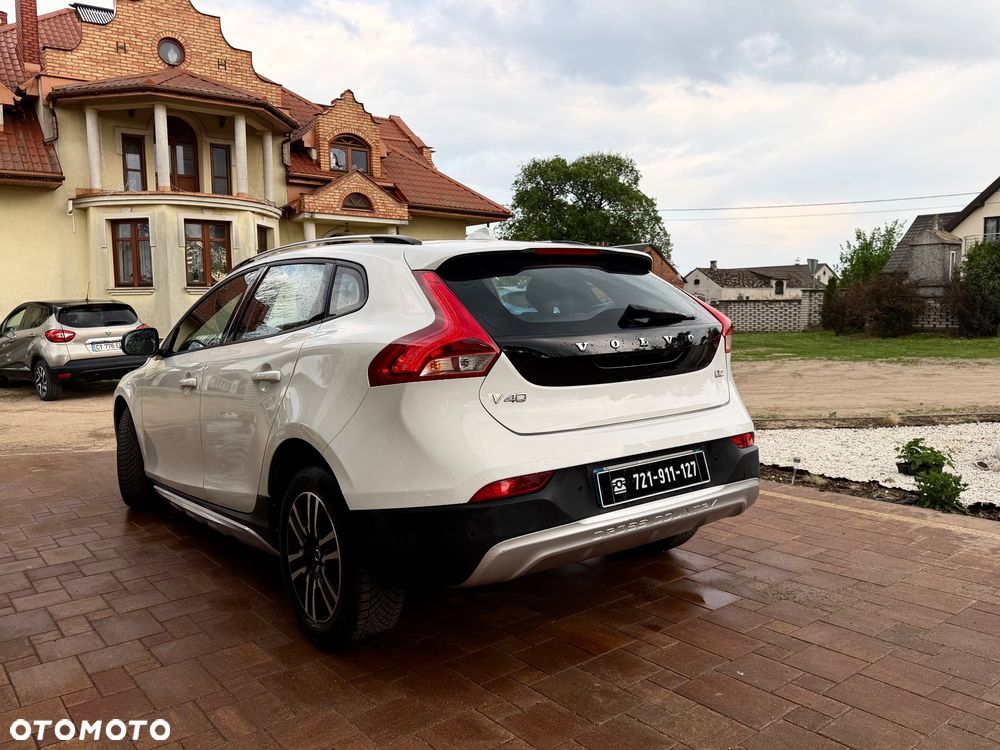 Volvo V40 Cross Country D2 Geartronic Momentum - 14