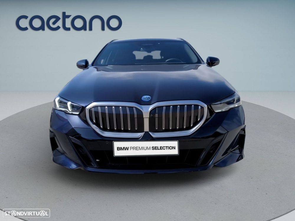 BMW 530 e Pack Desportivo M - 2
