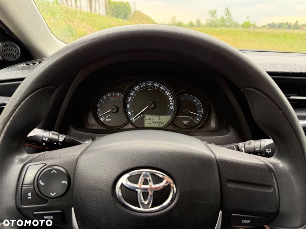 Toyota Auris 1.33 VVT-i Active - 7