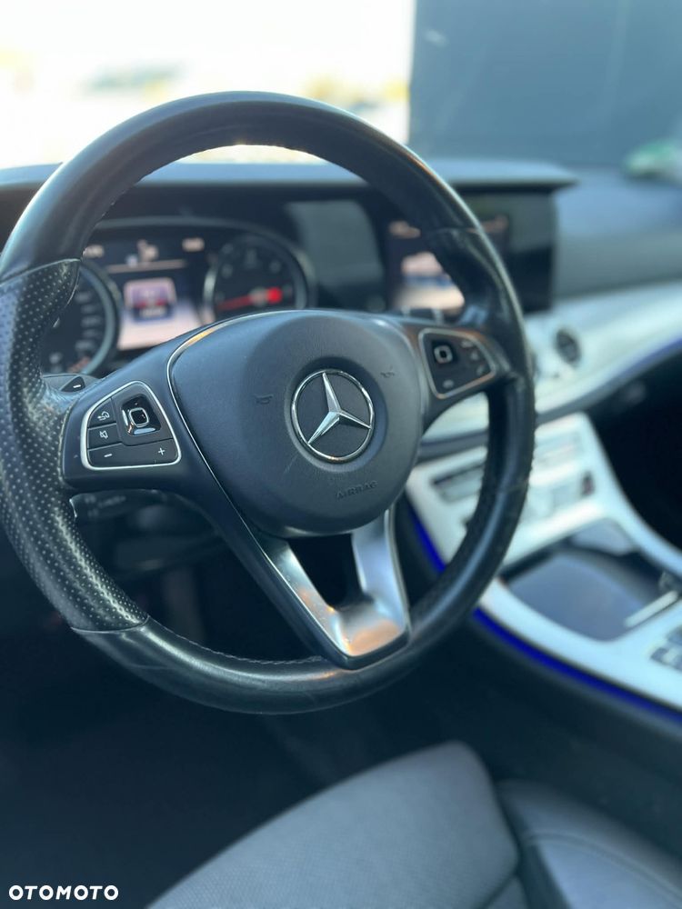 Mercedes-Benz Klasa E - 24