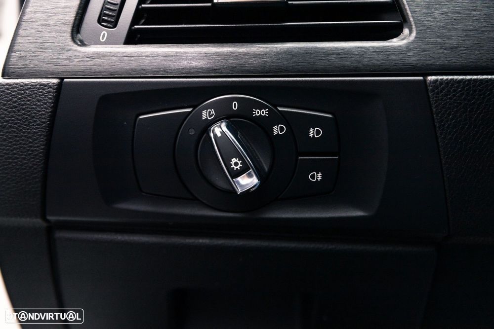 BMW 320 d Coupe - 20