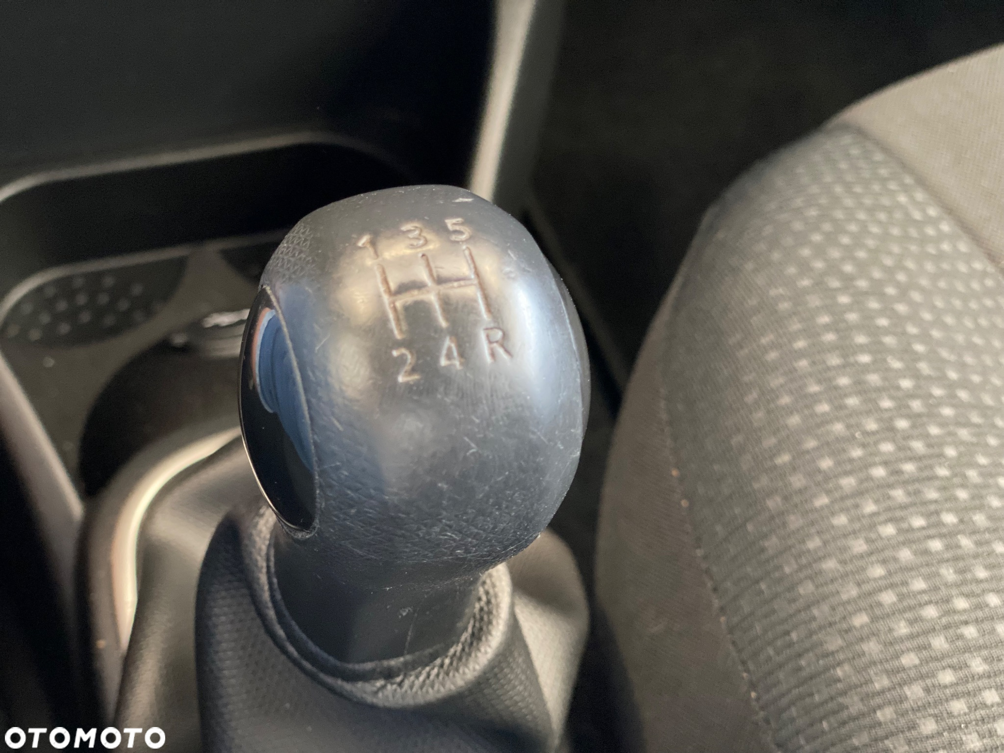 Nissan Micra 1.2 Visia AC/CD - 24