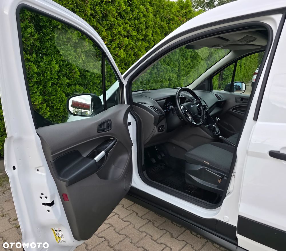 Ford Transit Connect - 14