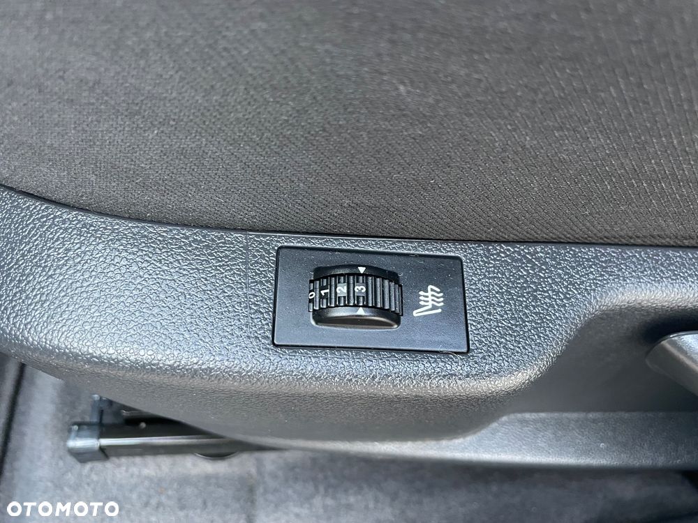 Peugeot 5008 HDI FAP 150 Family - 22