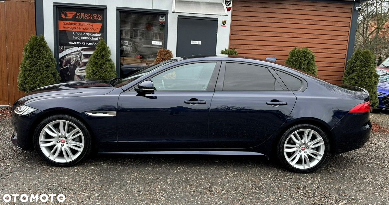 Jaguar XF 2.0 i4D AWD R-Sport - 6