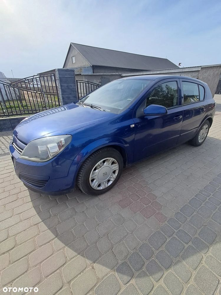 Opel Astra 1.4 - 8