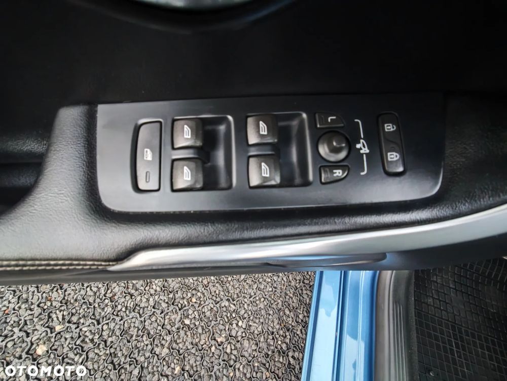 Volvo V40 D2 RDesign - 19