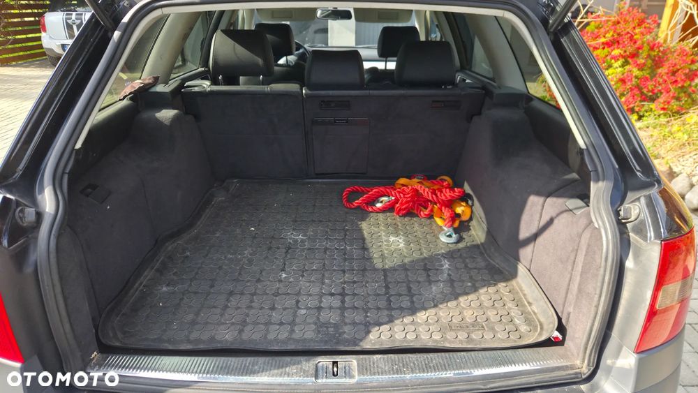 Audi A6 Allroad ver-2-5-tdi-quattro-tiptr - 22