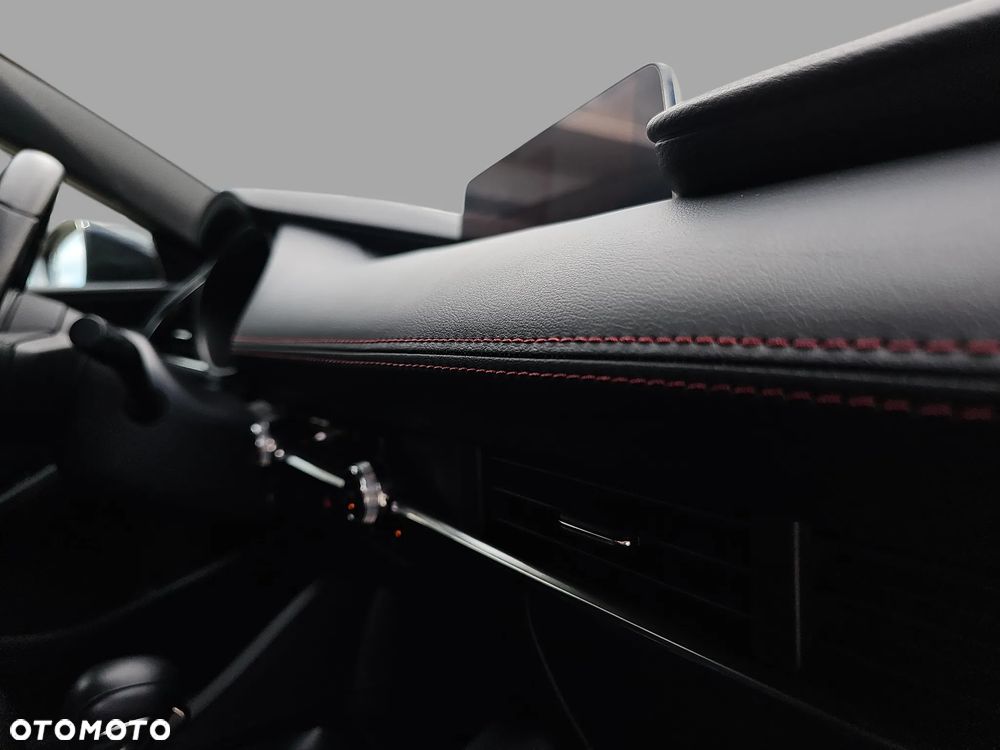 Mazda 3 2.0 mHEV Homura - 25