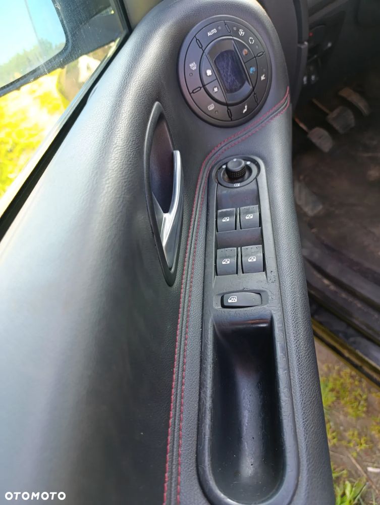 Renault Espace 2.0T Impulsion - 10