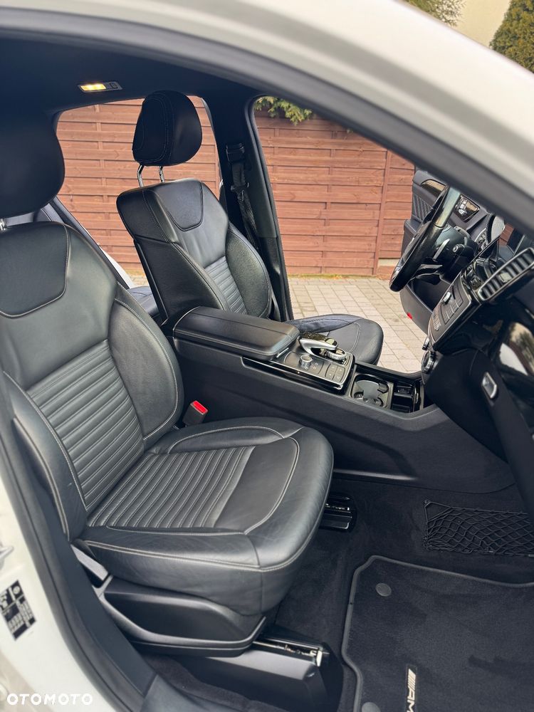 Mercedes-Benz GLE 350 d Coupe 4Matic 9G-TRONIC AMG Line - 14