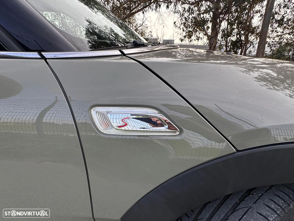 MINI Clubman Cooper SD ALL4 Auto Desportiva - 25