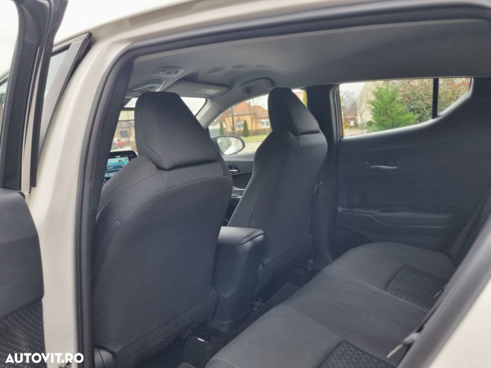 Toyota C-HR 1.8 HSD 122 CP 4x2 CVT Style - 9