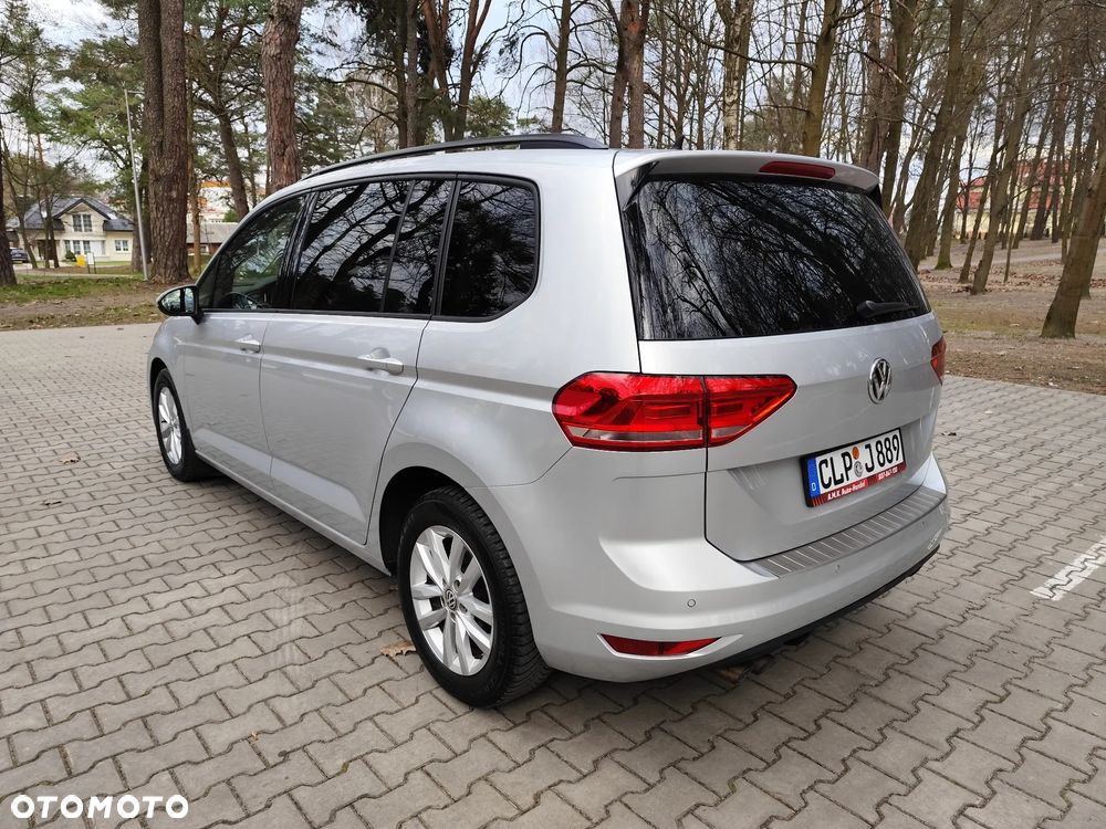 Volkswagen Touran 2.0 TDI SCR DSG Highline - 14