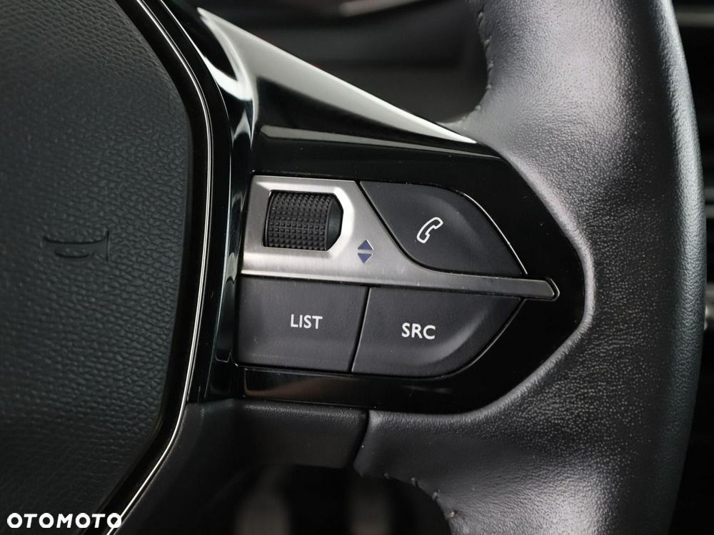 Peugeot 2008 PureTech 100 Style - 30