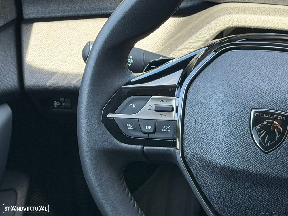 Peugeot 308 SW 1.6 Hybrid Allure Pack e-EAT8 - 32