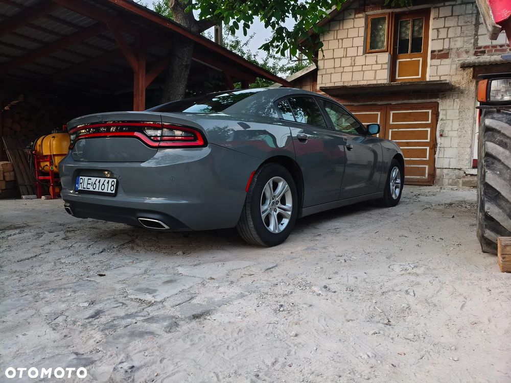 Dodge Charger - 5