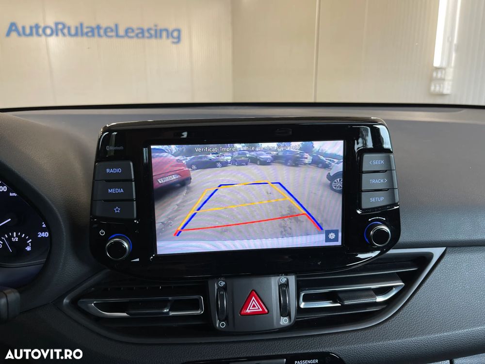 Hyundai i30 1.5 110CP M/T Highway - 13