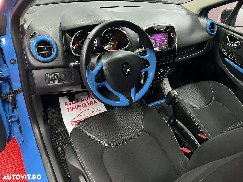 Renault Clio - 9