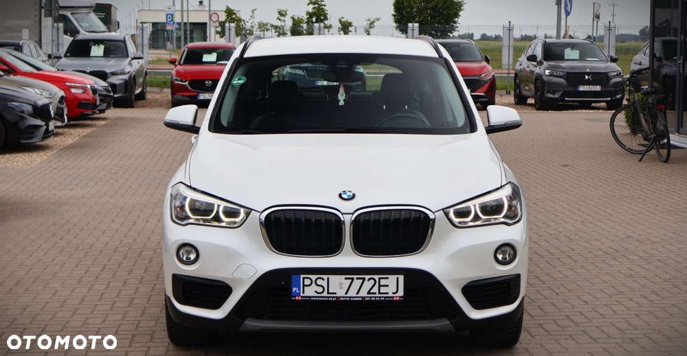 BMW X1 - 11