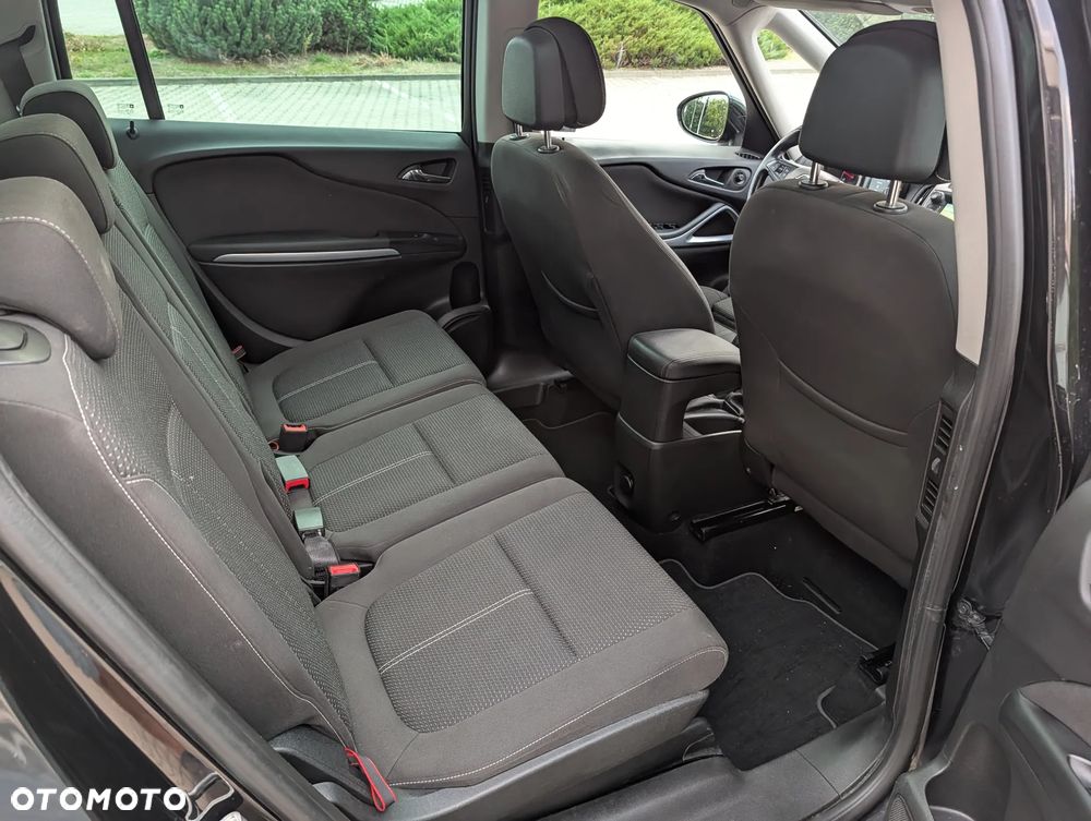 Opel Zafira Tourer 2.0 CDTI ecoFLEX Start/Stop Business Innovation - 40