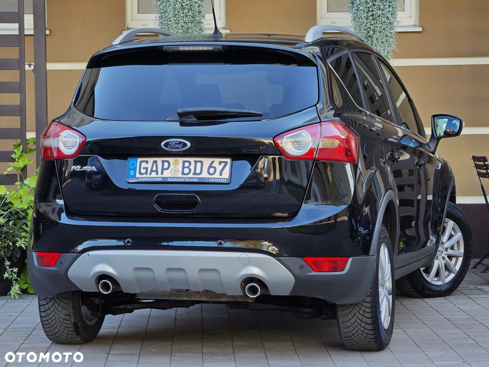 Ford Kuga 2.0 TDCi 4x4 Titanium - 3