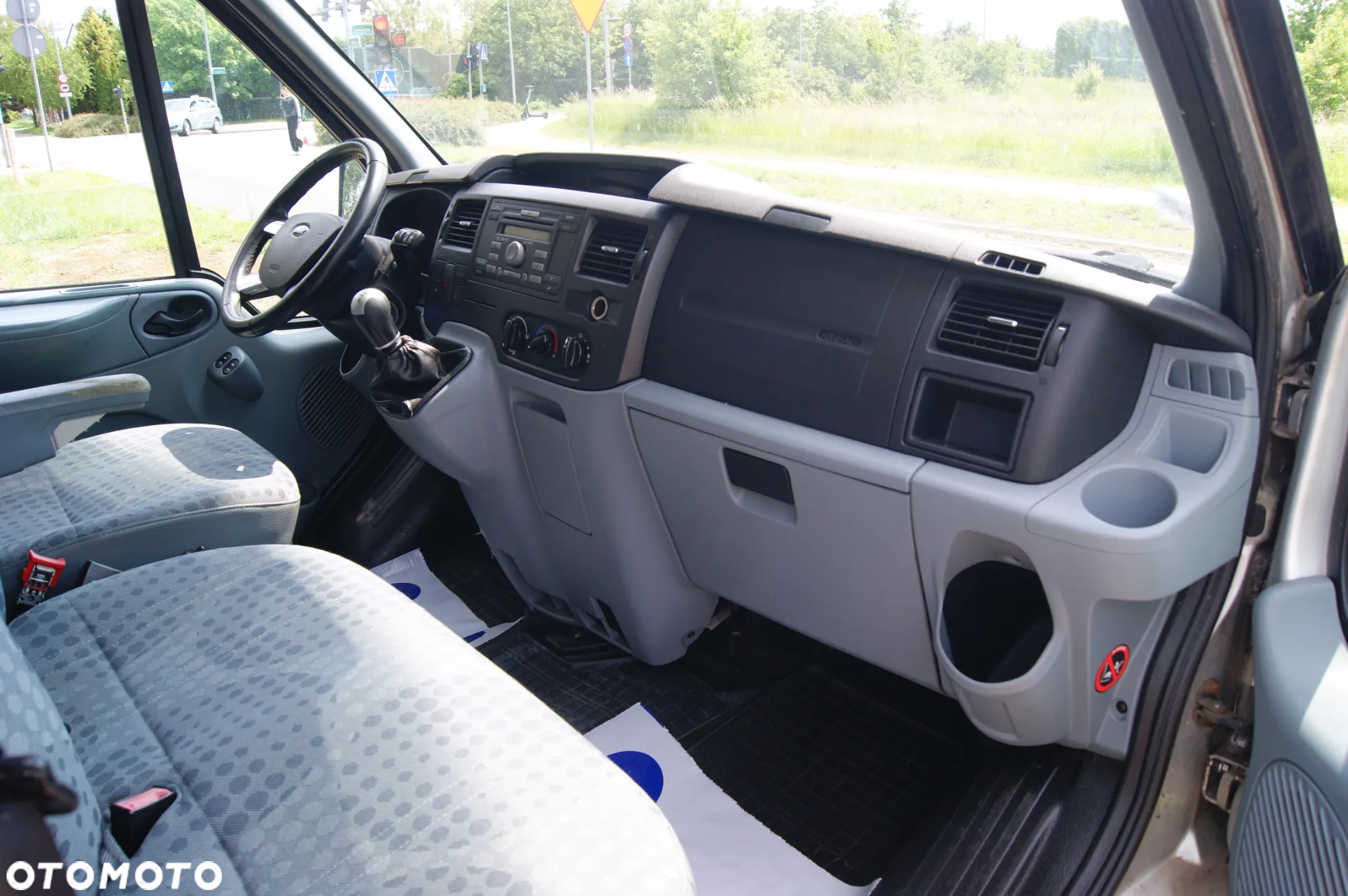 Ford Transit 300 K TDCi Pkw Basis - 17