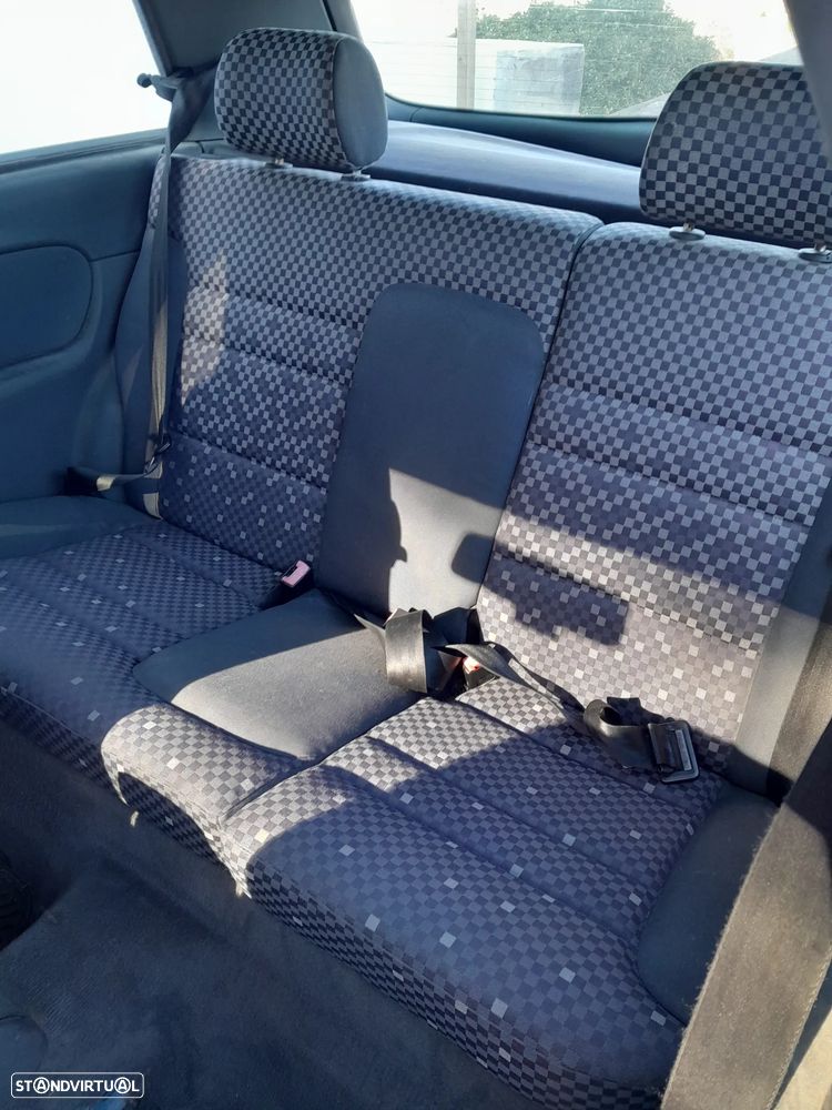 Audi A3 1.9 TDI Attraction - 7