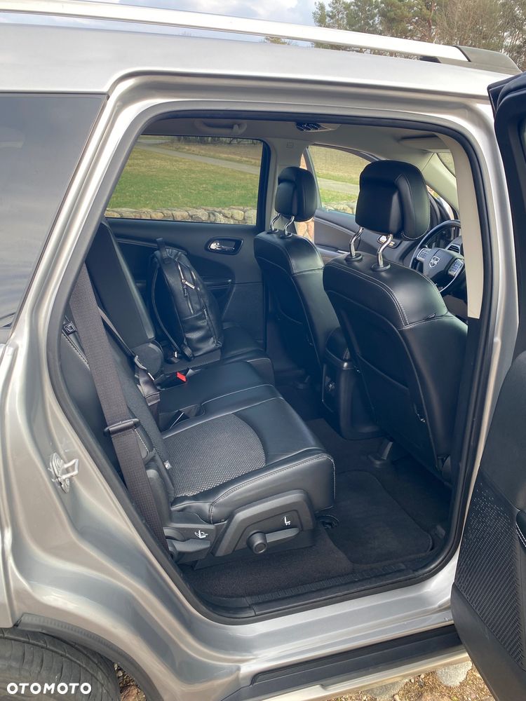 Dodge Journey - 12