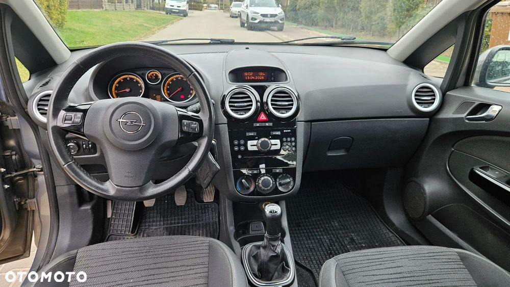 Opel Corsa 1.2 16V Edition / Active - 9