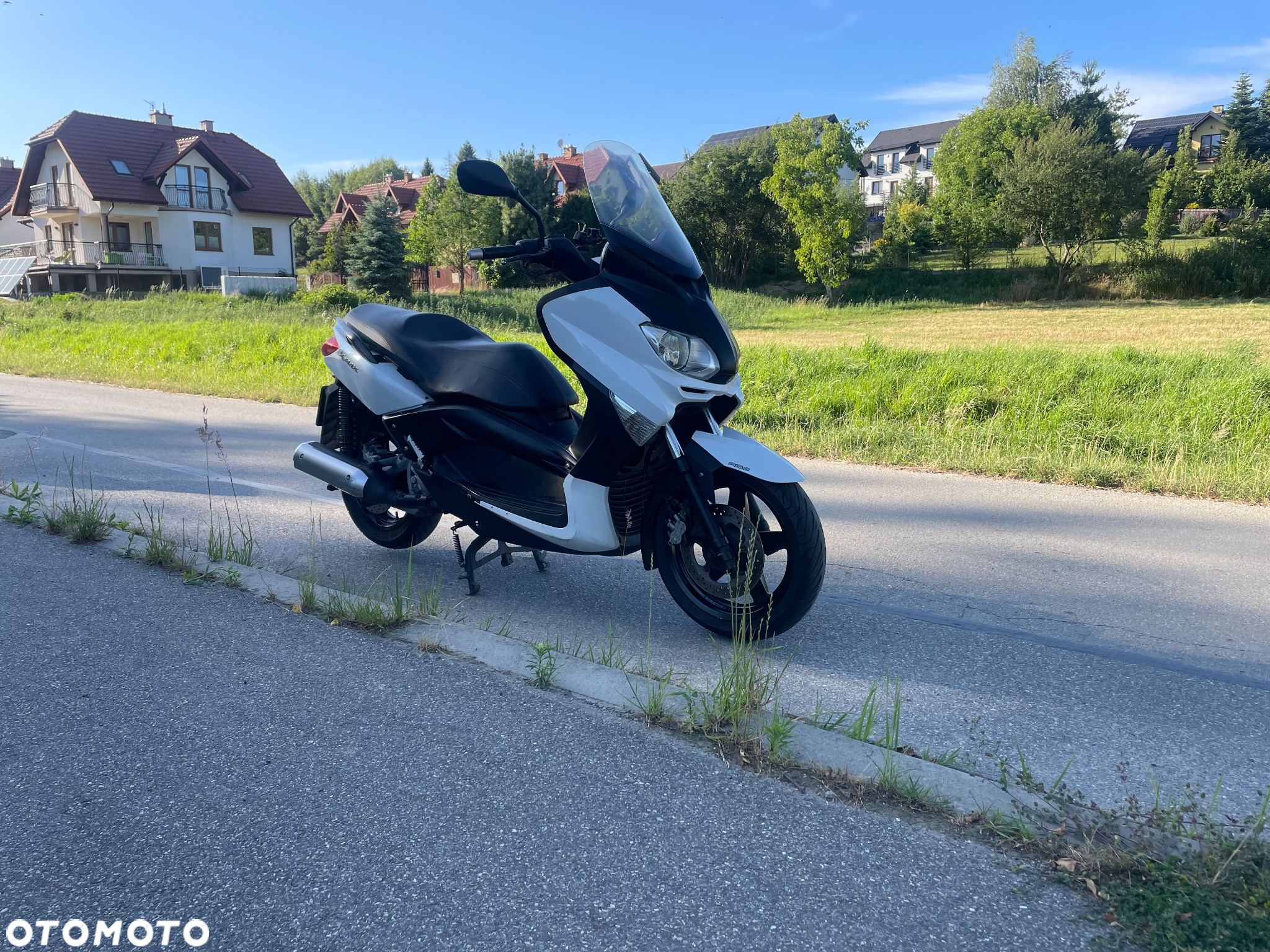 Yamaha X-max - 7