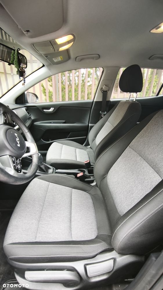 Kia Stonic - 8