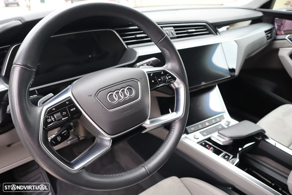 Audi e-tron Sportback 50 quattro - 23