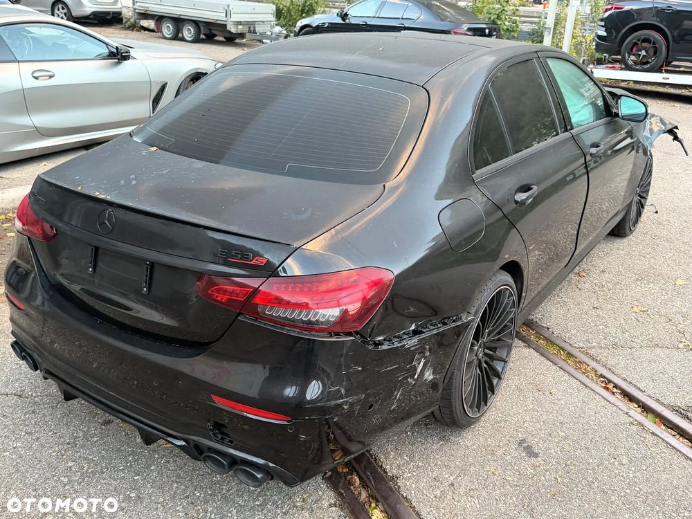 Mercedes-Benz Klasa E AMG 53 4Matic AMG Speedshift 9G-TCT - 4