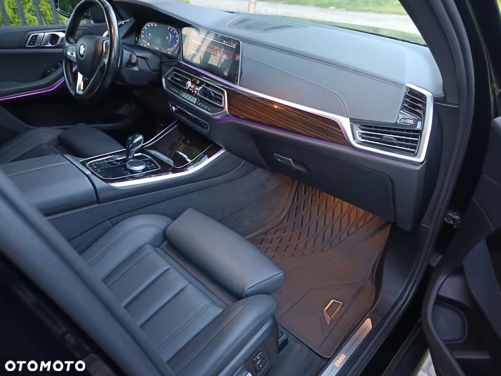 BMW X5 xDrive40i xLine - 18