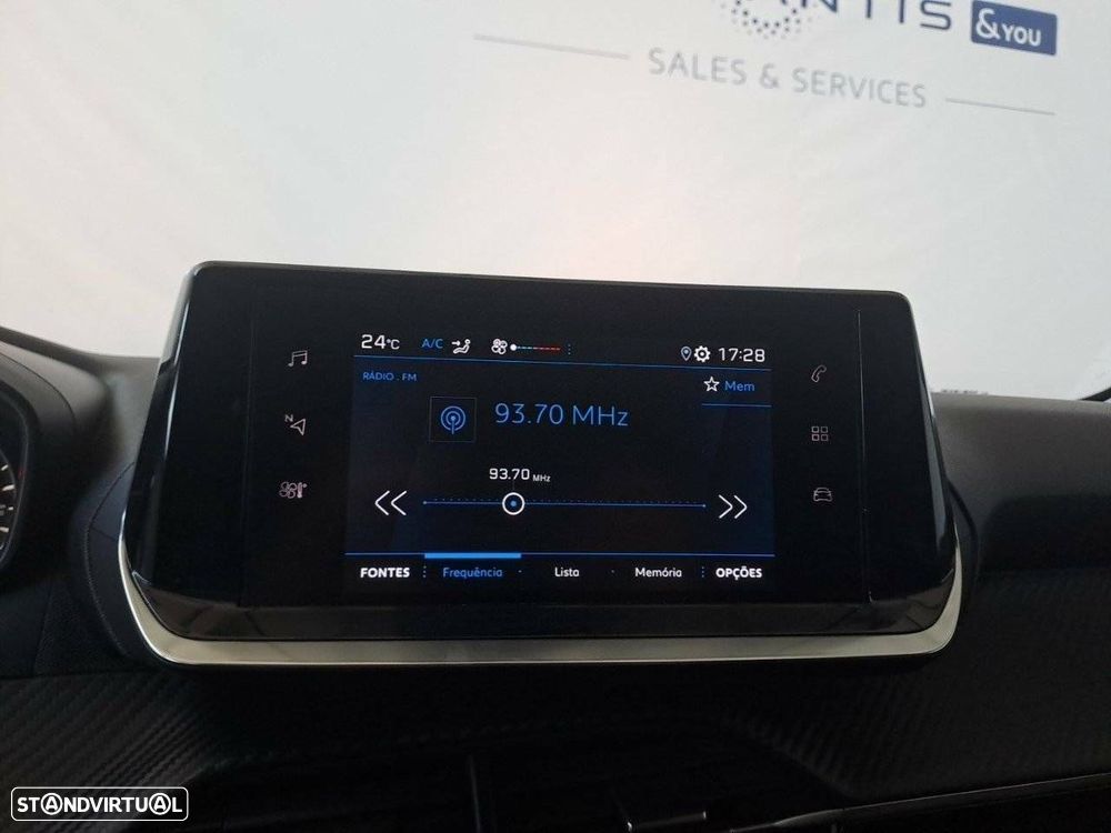 Peugeot 208 1.2 PureTech Active Pack - 21