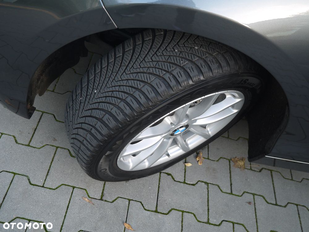 BMW Seria 1 120i Sport Line - 7